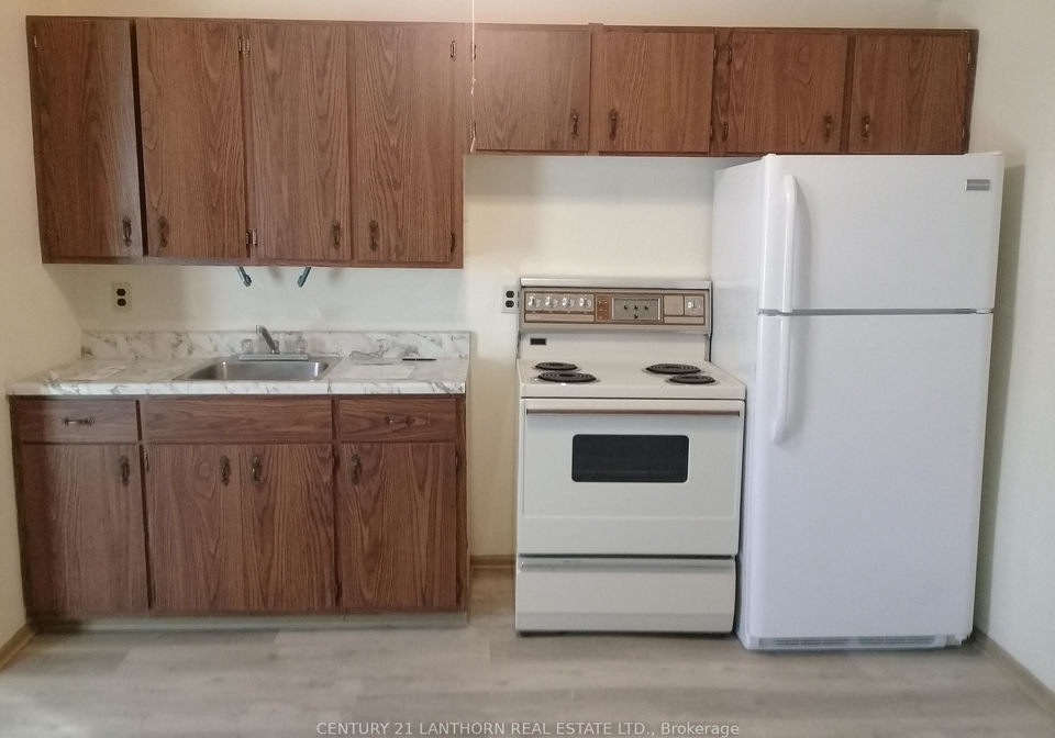 109-union-street-prince-edward-county-ontario-x12768492