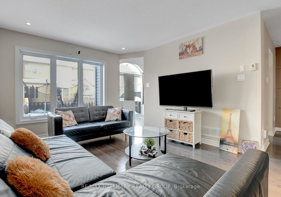 816-ashenvale-way-ottawa-ontario-x12768606