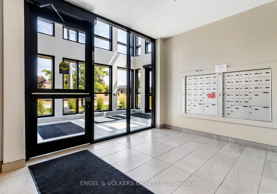 212-lakeport-road-st-catharines-ontario-x12768738