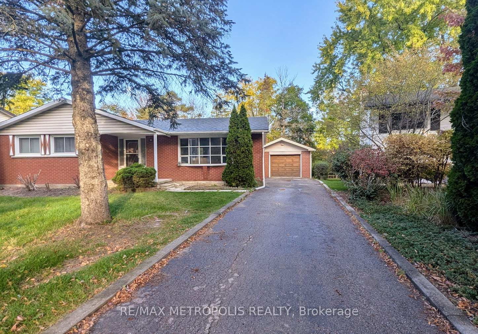 83-longwood-drive-waterloo-ontario-x12768912