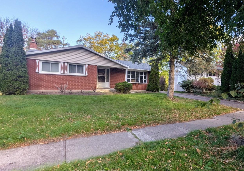 83-longwood-drive-waterloo-ontario-x12768912