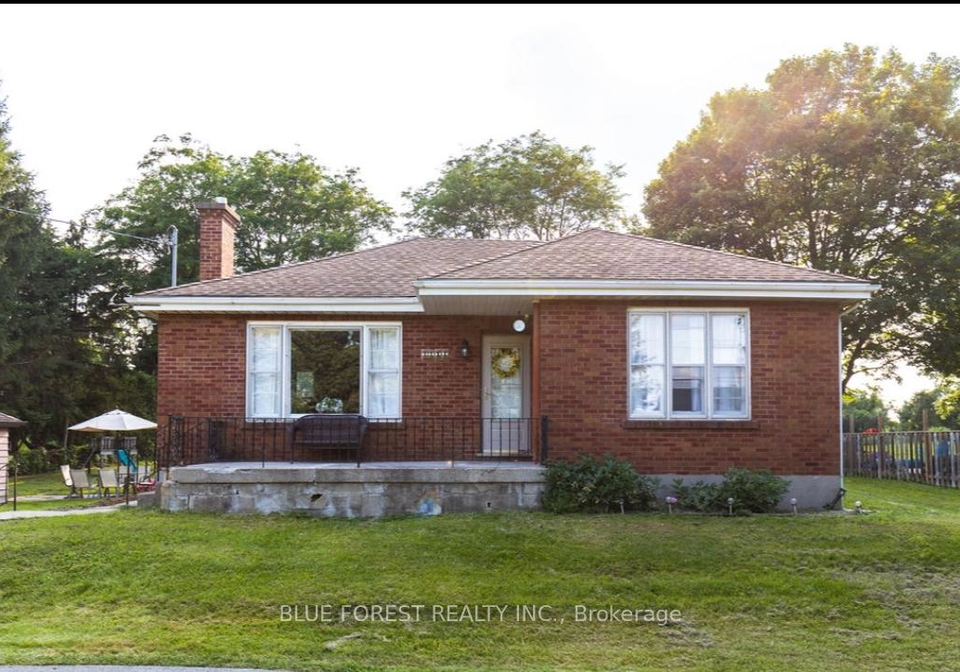 1111-crumlin-side-road-london-east-ontario-x12769046