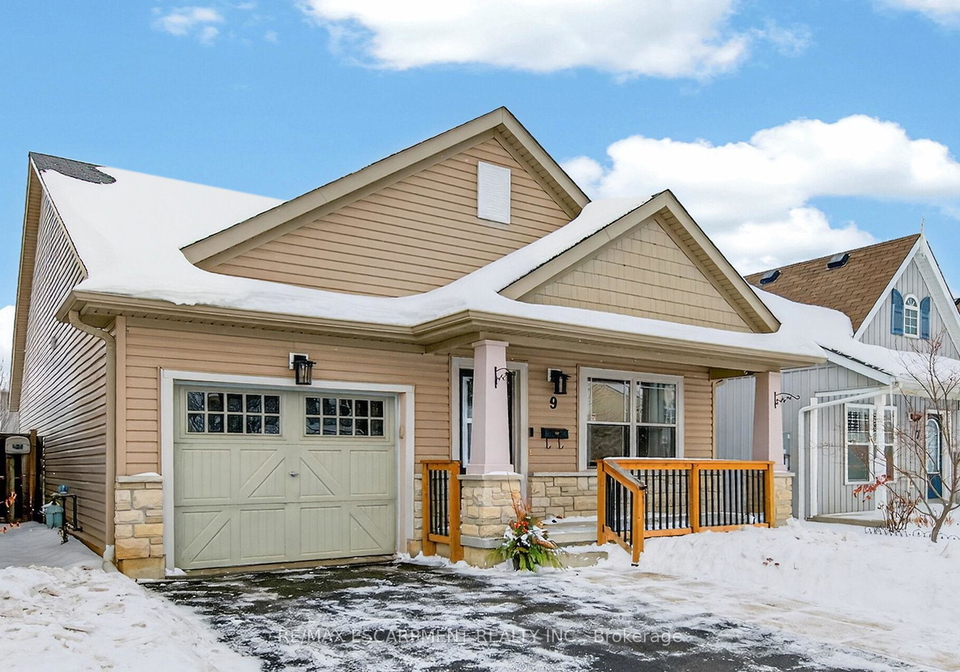 9-chicory-crescent-st-catharines-ontario-x12769060