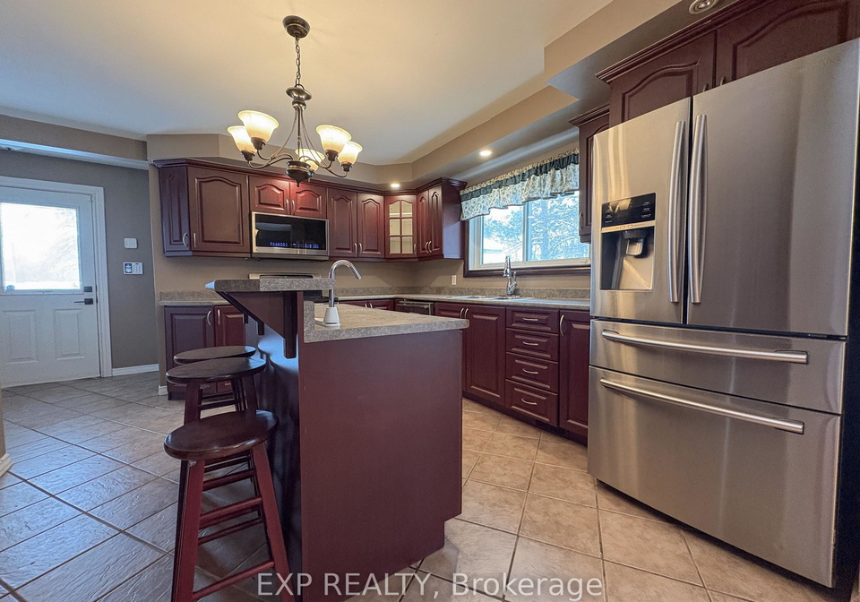155-kunopaski-road-admastonbromley-ontario-x12769328