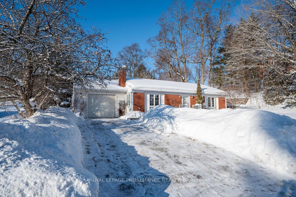 40-davidson-street-centre-hastings-ontario-x12769370