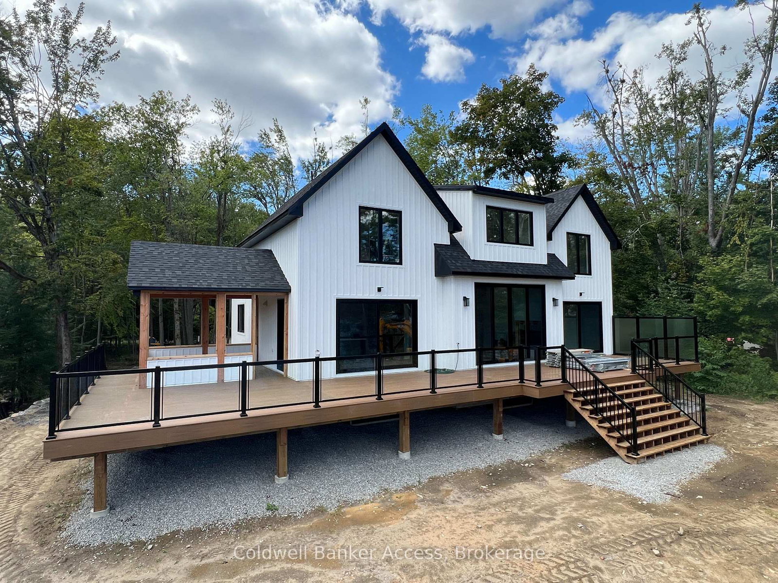 1031-lionel-avenue-muskoka-lakes-ontario-x12769470