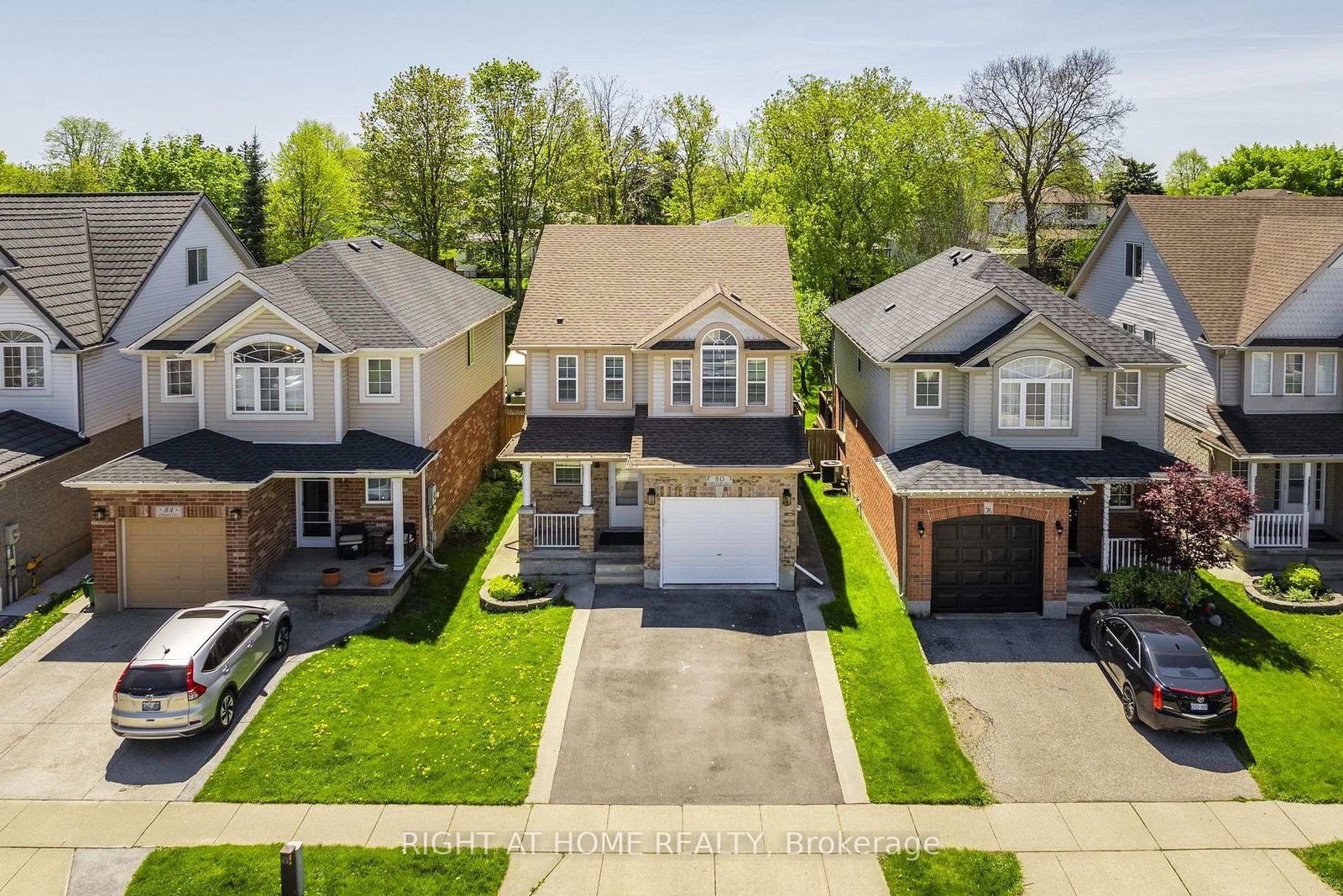 80-chrysler-crescent-cambridge-ontario-x12769482
