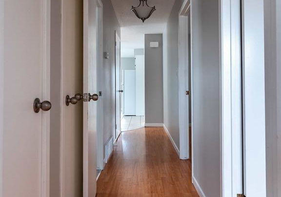 9-churchill-street-st-catharines-ontario-x12769664