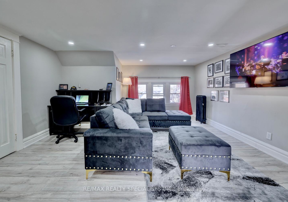 118-fairholt-road-s-hamilton-ontario-x12769844