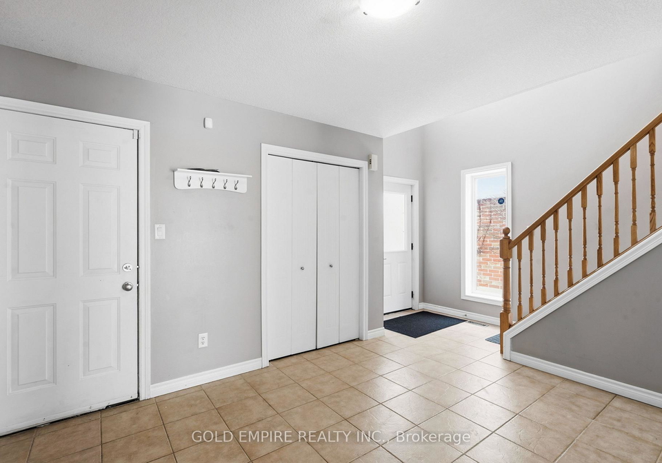 1307-blackmaple-drive-london-east-ontario-x12770018