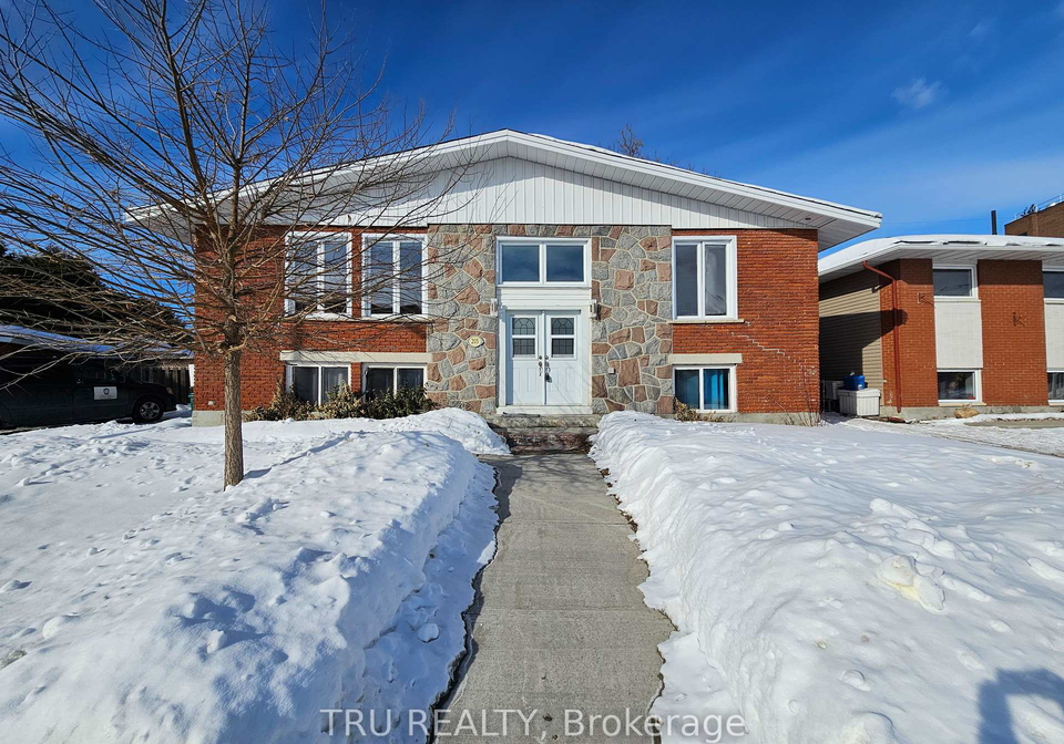 205-lavergne-street-ottawa-ontario-x12770250