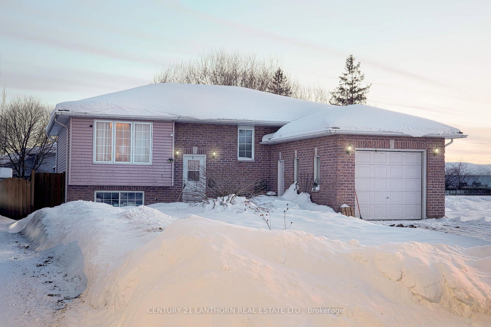15-birch-street-quinte-west-ontario-x12770454