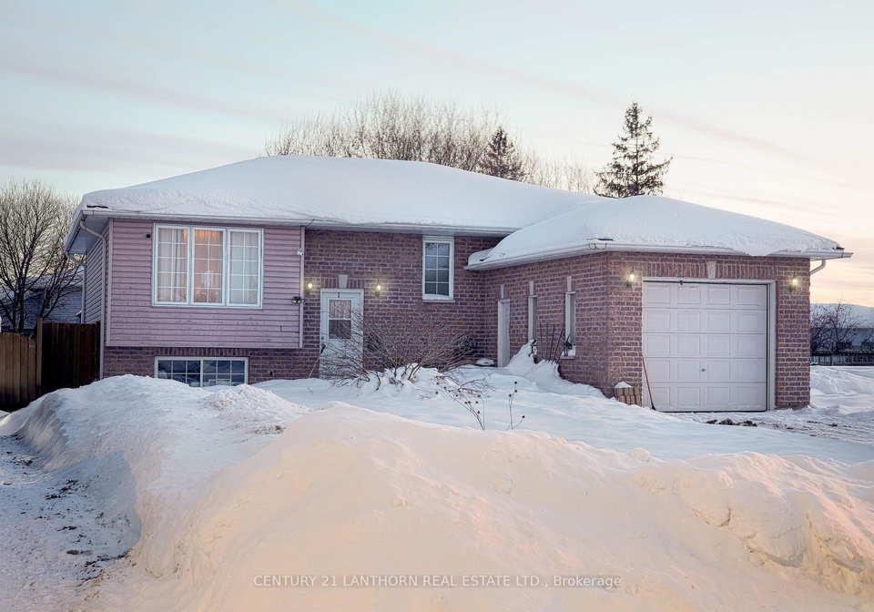 15-birch-street-quinte-west-ontario-x12770454