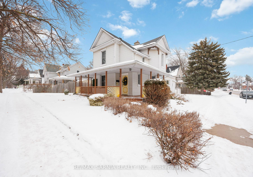 216-vidal-street-s-sarnia-ontario-x12770734