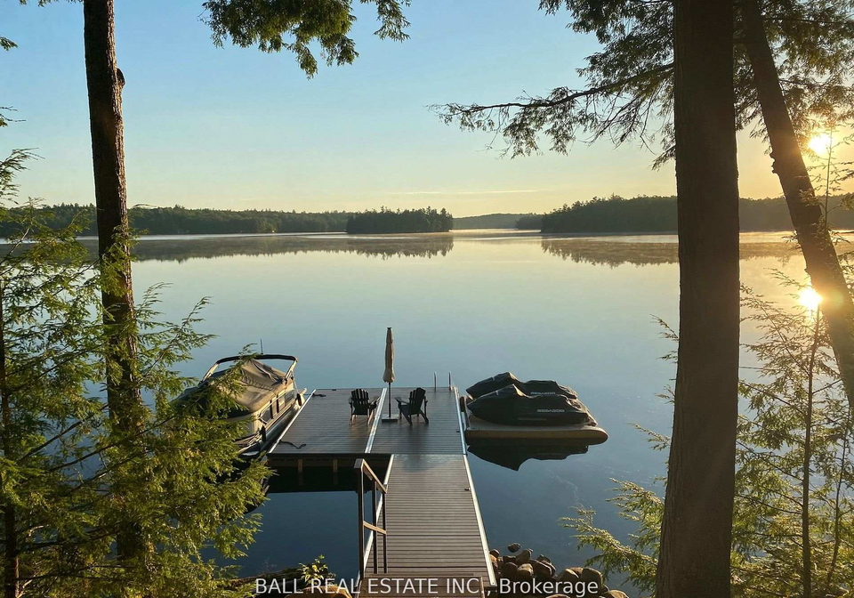 133-fire-route-214-trent-lakes-ontario-x12771120