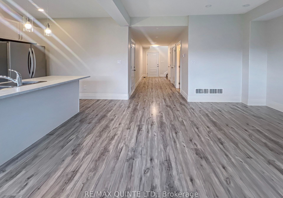 52-campbell-crescent-prince-edward-county-ontario-x12771234