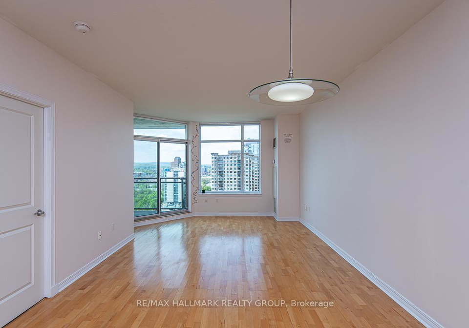 570-laurier-avenue-w-ottawa-ontario-x12771248