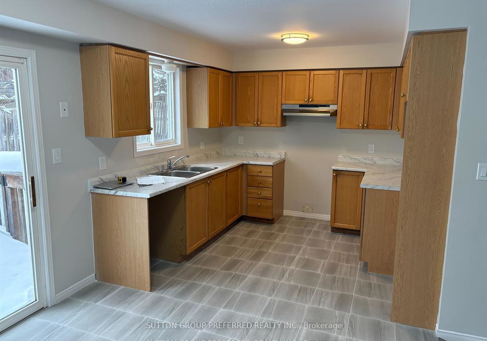 600-white-elm-boulevard-waterloo-ontario-x12771310