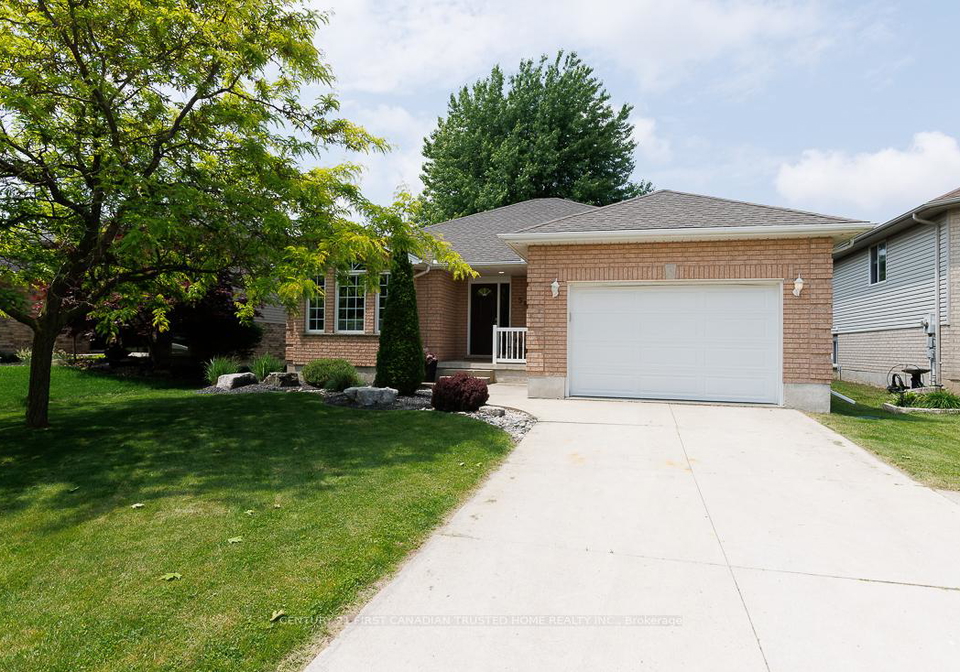 581-harris-circle-strathroy-caradoc-ontario-x12771316