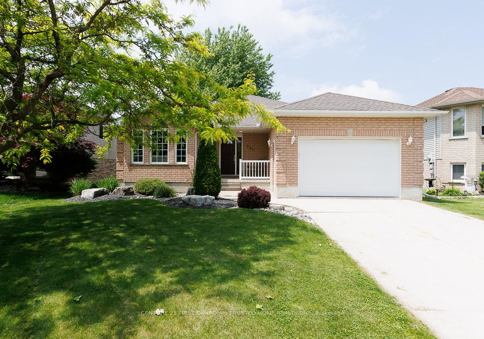 581-harris-circle-strathroy-caradoc-ontario-x12771316