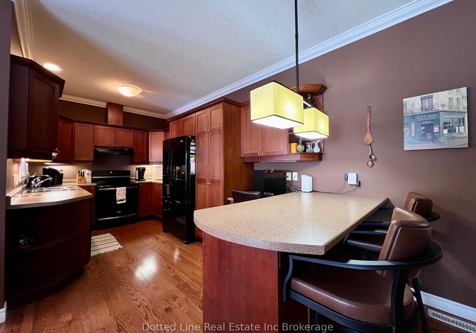 500-lakeview-drive-woodstock-ontario-x12771462
