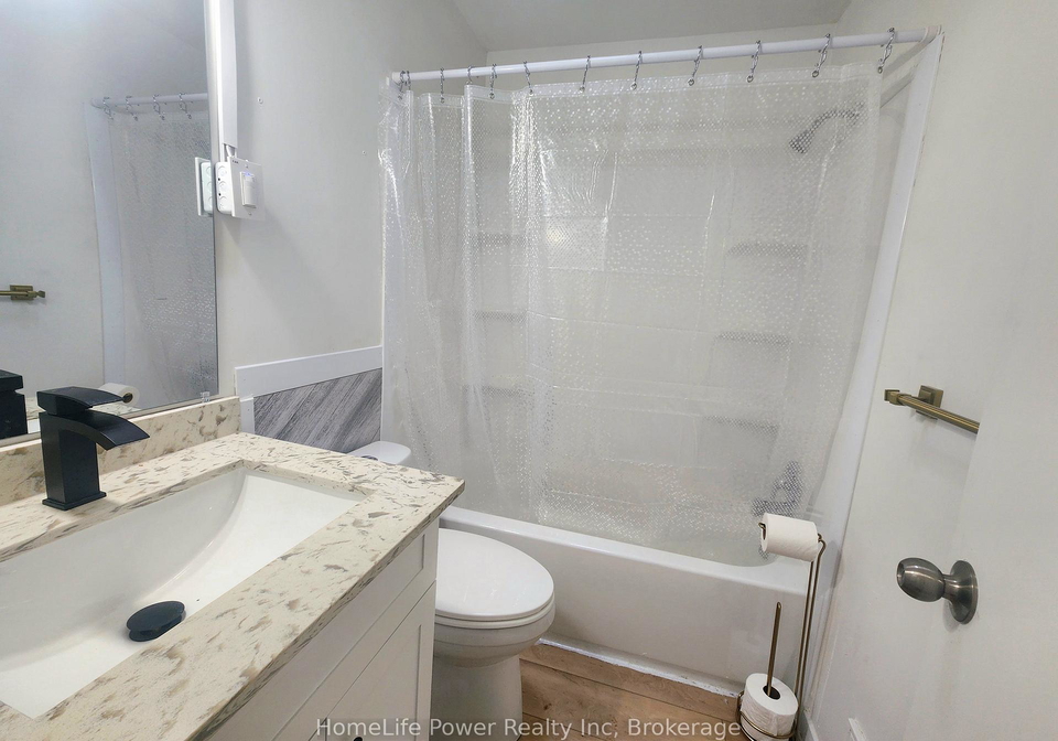 250-king-street-e-kitchener-ontario-x12771552