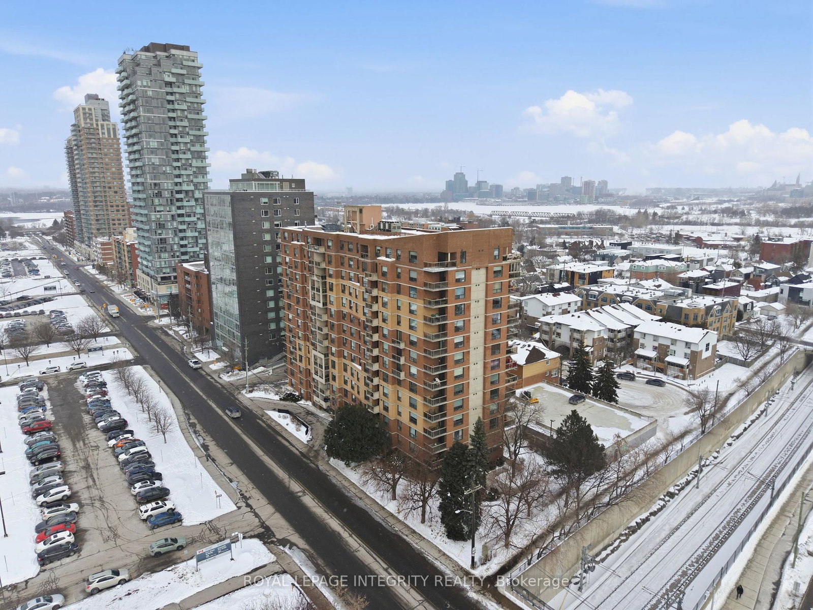215-parkdale-avenue-ottawa-ontario-x12771744