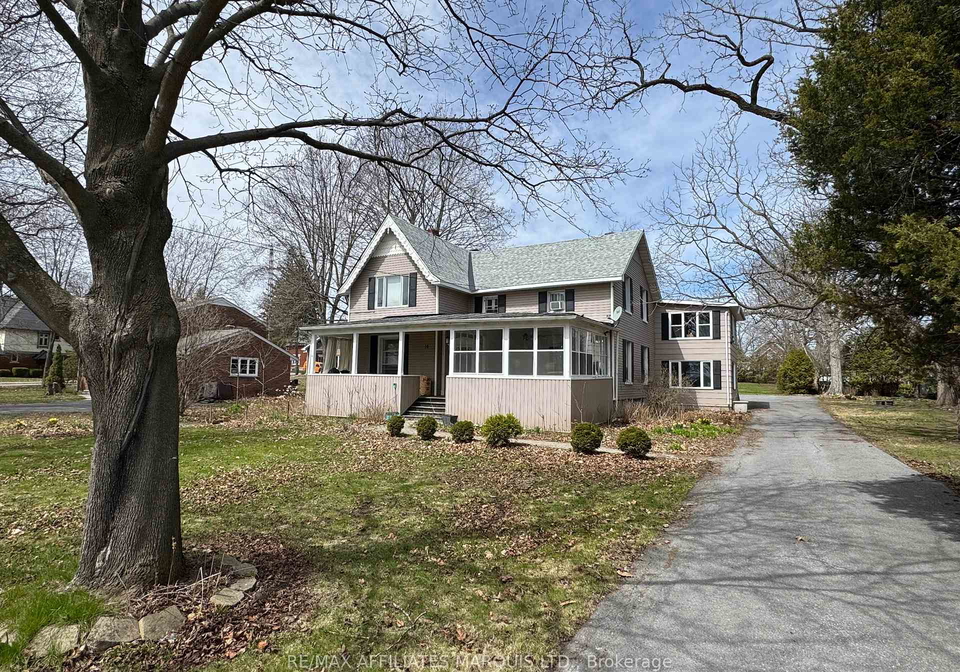16-lakeshore-drive-south-dundas-ontario-x12771880