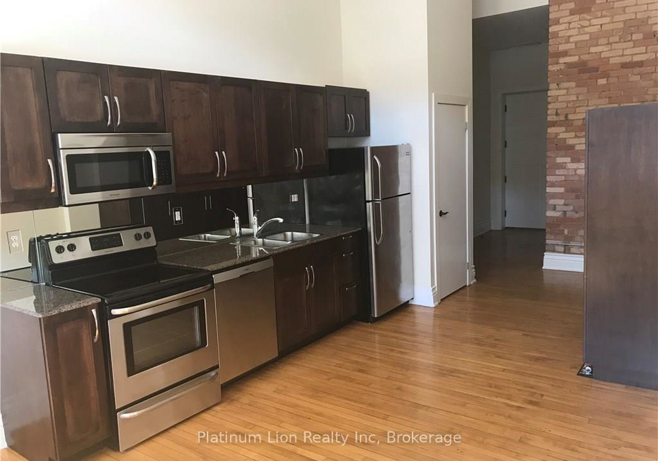 200-stinson-street-hamilton-ontario-x12772074