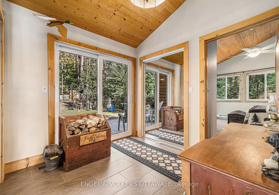 631-golden-lyn-way-bonnechere-valley-ontario-x12772178