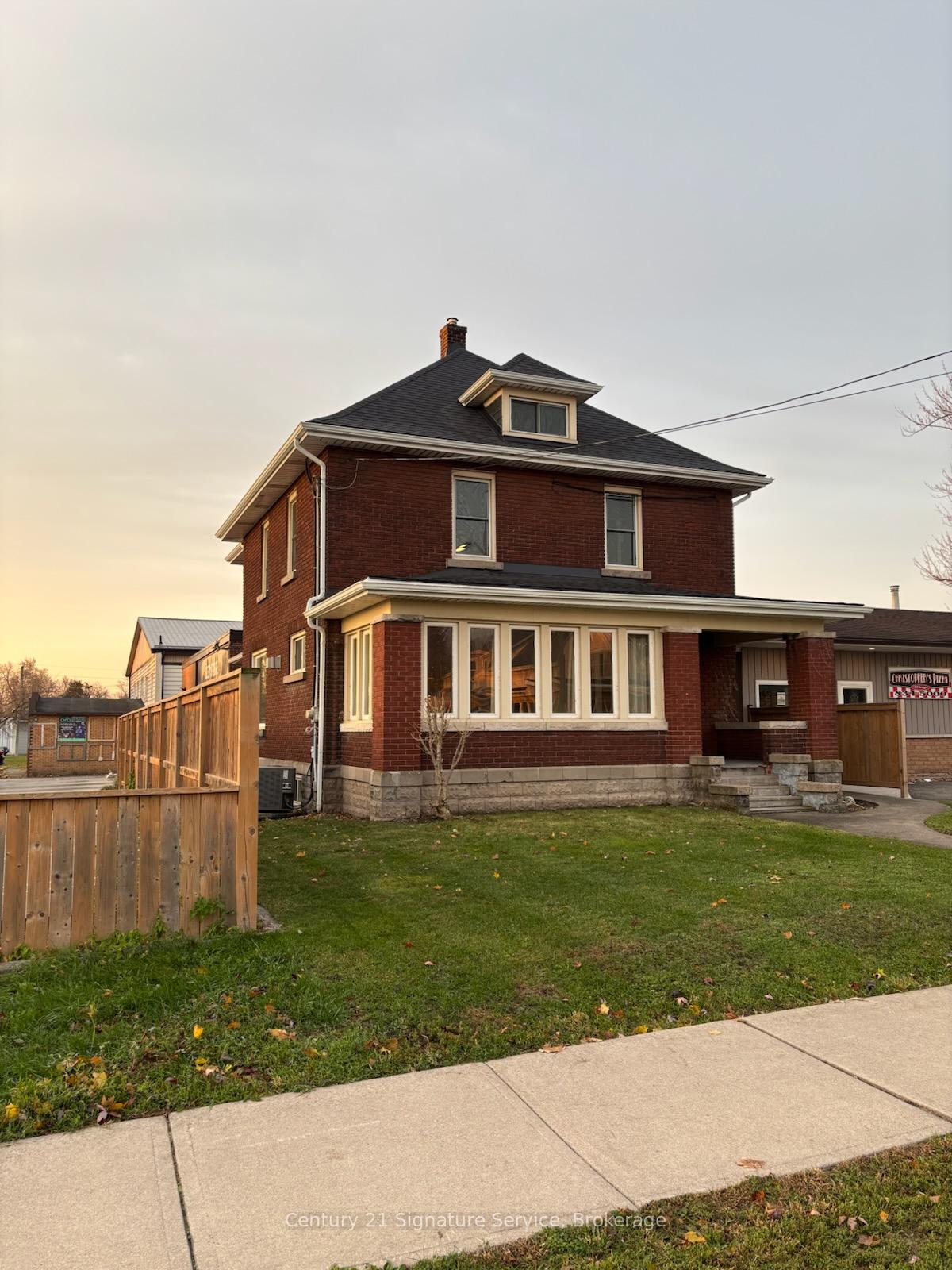 92-killaly-st-west-street-w-port-colborne-ontario-x12772242