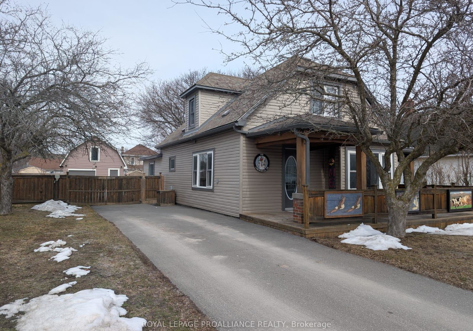 146-creswell-drive-quinte-west-ontario-x12772436