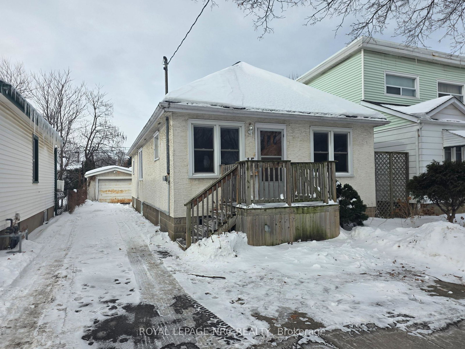 15-mildred-avenue-st-catharines-ontario-x12772452