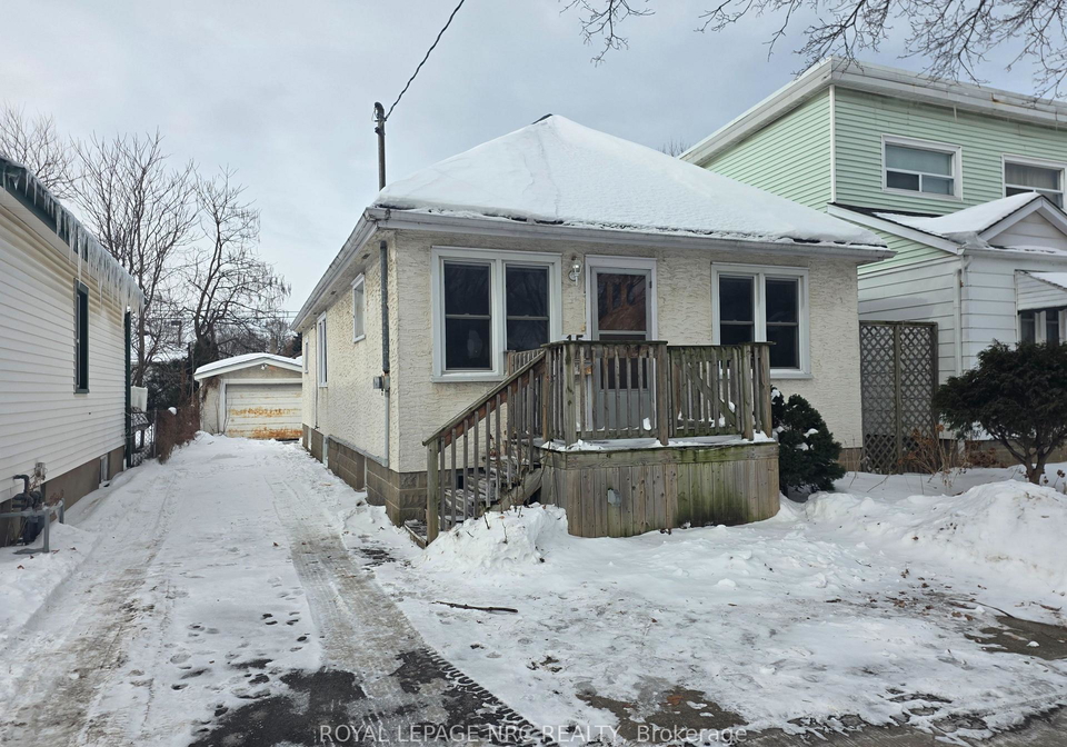 15-mildred-avenue-st-catharines-ontario-x12772452