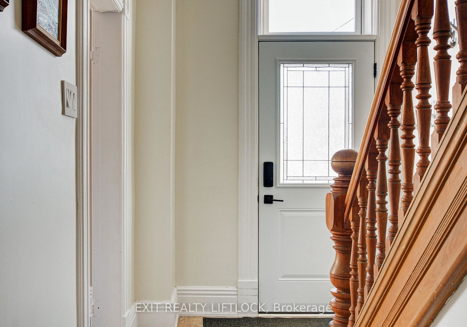 558-chamberlain-street-peterborough-ontario-x12772612