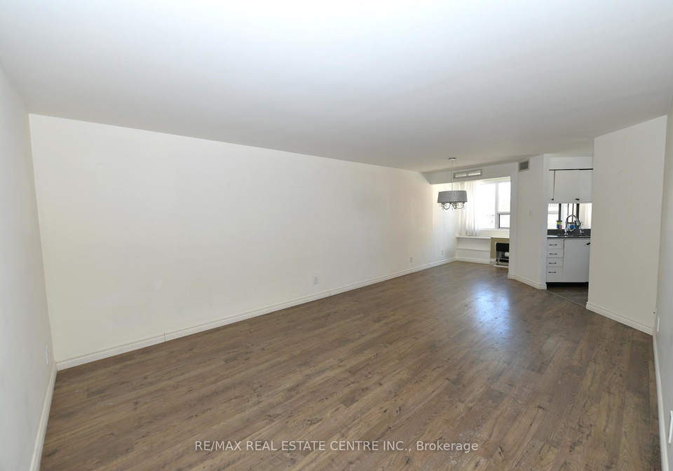 20-ellen-street-e-kitchener-ontario-x12772834