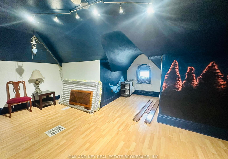 416-simcoe-street-london-east-ontario-x12773328