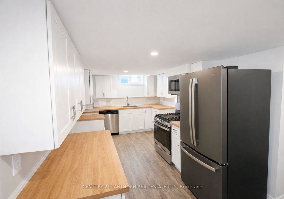 3ontario-street-prince-edward-county-ontario-x12773506