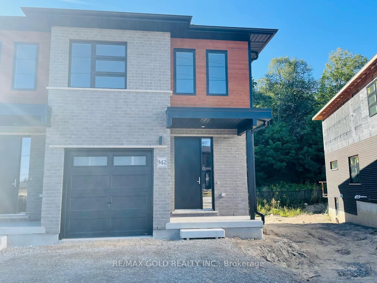 942-robert-ferrie-drive-kitchener-ontario-x12773988