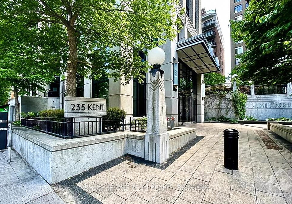 235-kent-street-ottawa-ontario-x12774210