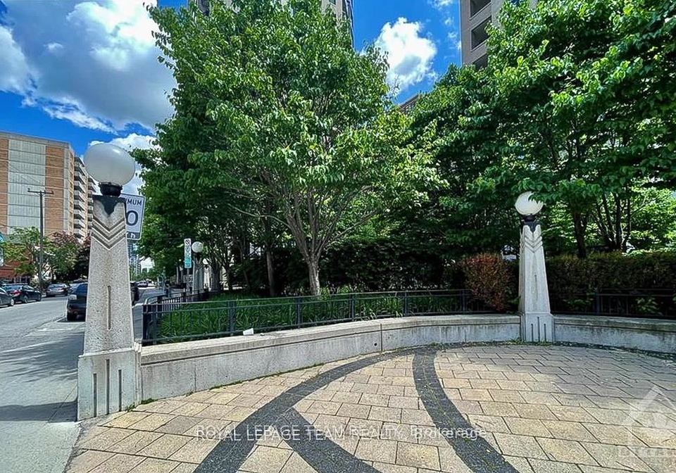 235-kent-street-ottawa-ontario-x12774210