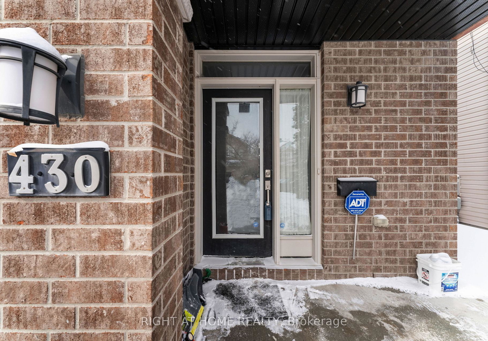 430-cooks-mills-crescent-ottawa-ontario-x12774336