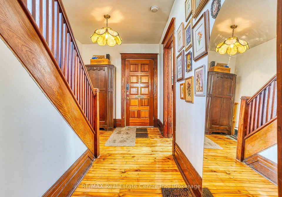 34-wellington-street-mapleton-ontario-x12774534
