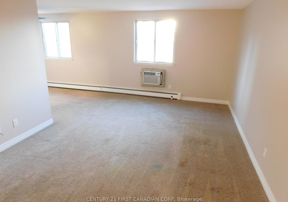 440-central-avenue-london-east-ontario-x12774630