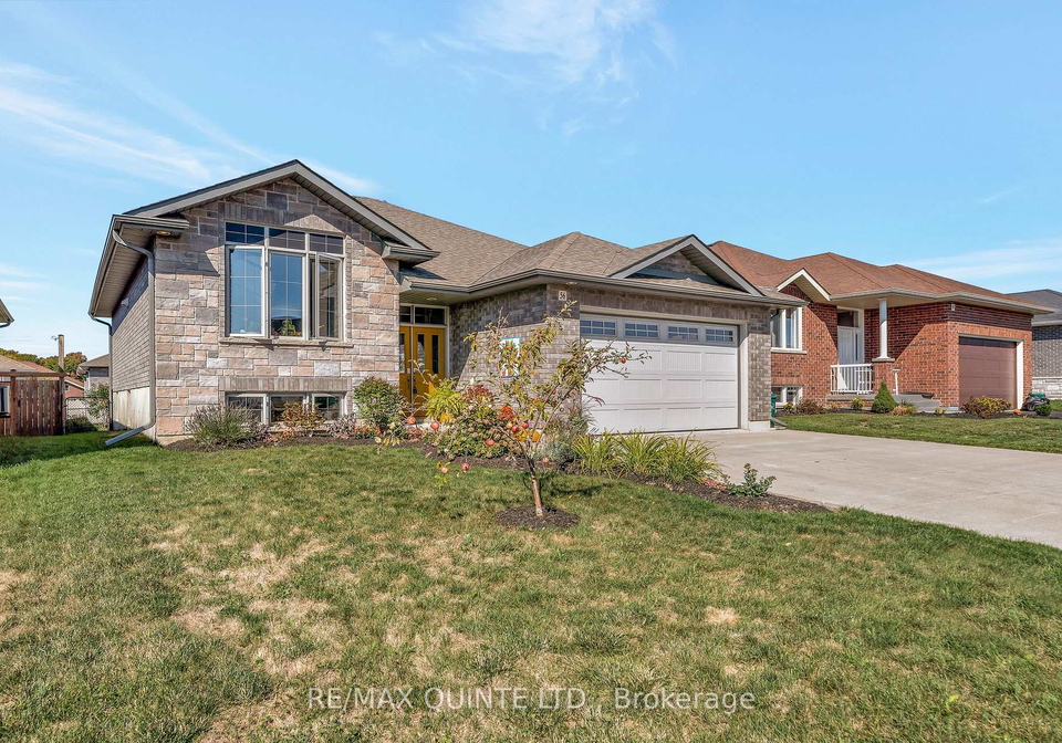 56-mcintosh-crescent-quinte-west-ontario-x12774990
