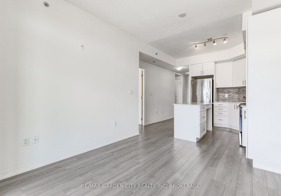 560-north-service-road-grimsby-ontario-x12775066