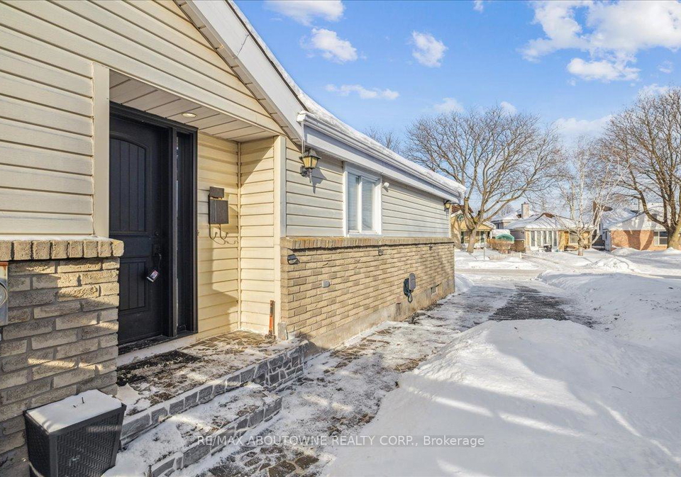 11-macteith-court-cambridge-ontario-x12775296
