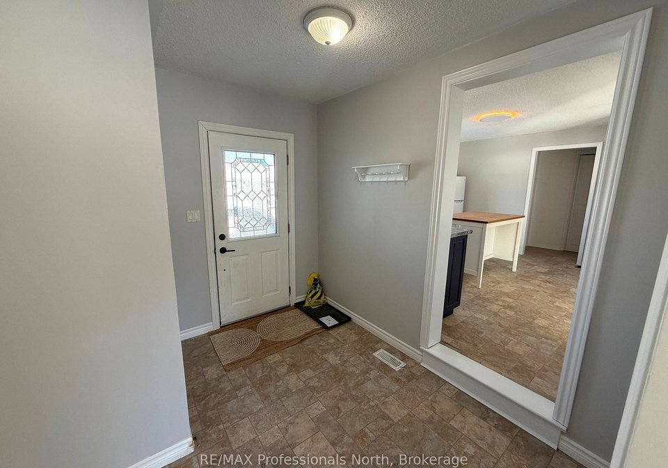 16-anson-street-minden-hills-ontario-x12775386