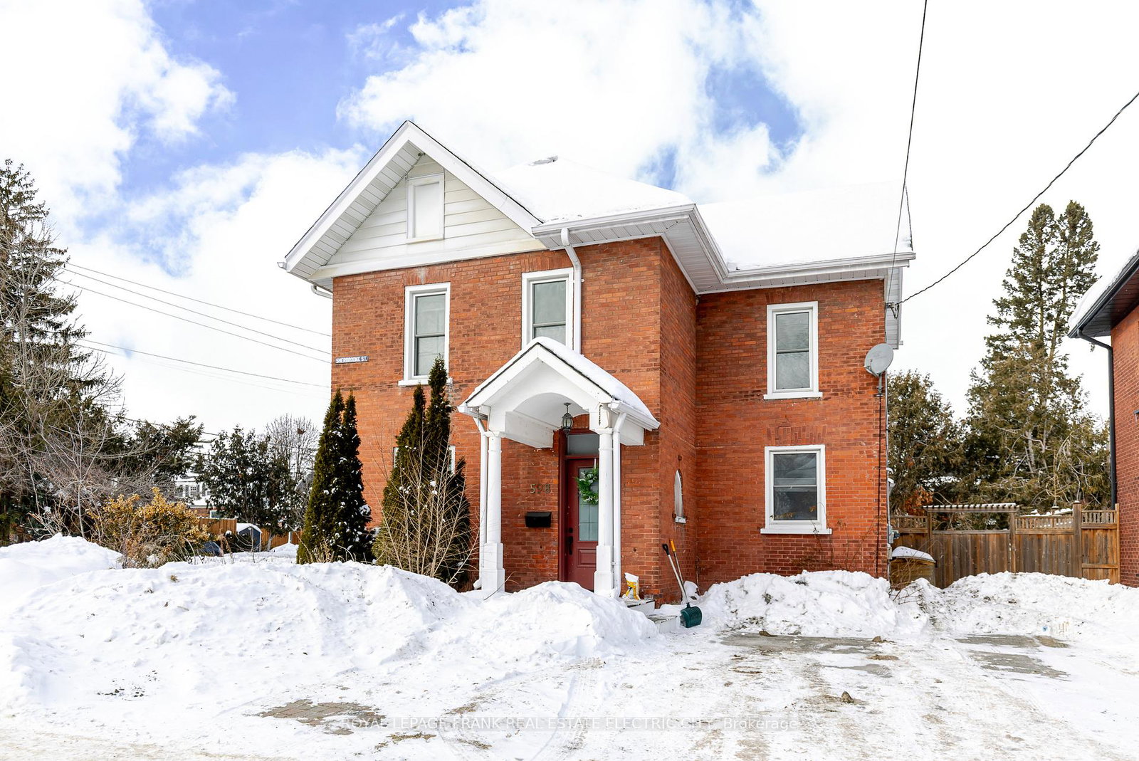 598-sherbrooke-street-peterborough-ontario-x12775616