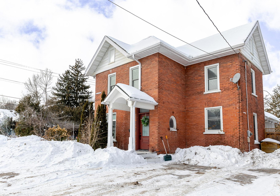 598-sherbrooke-street-peterborough-ontario-x12775616